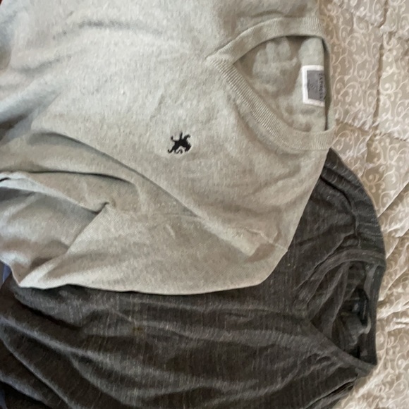 2 sporty sweaters - Picture 6 of 6